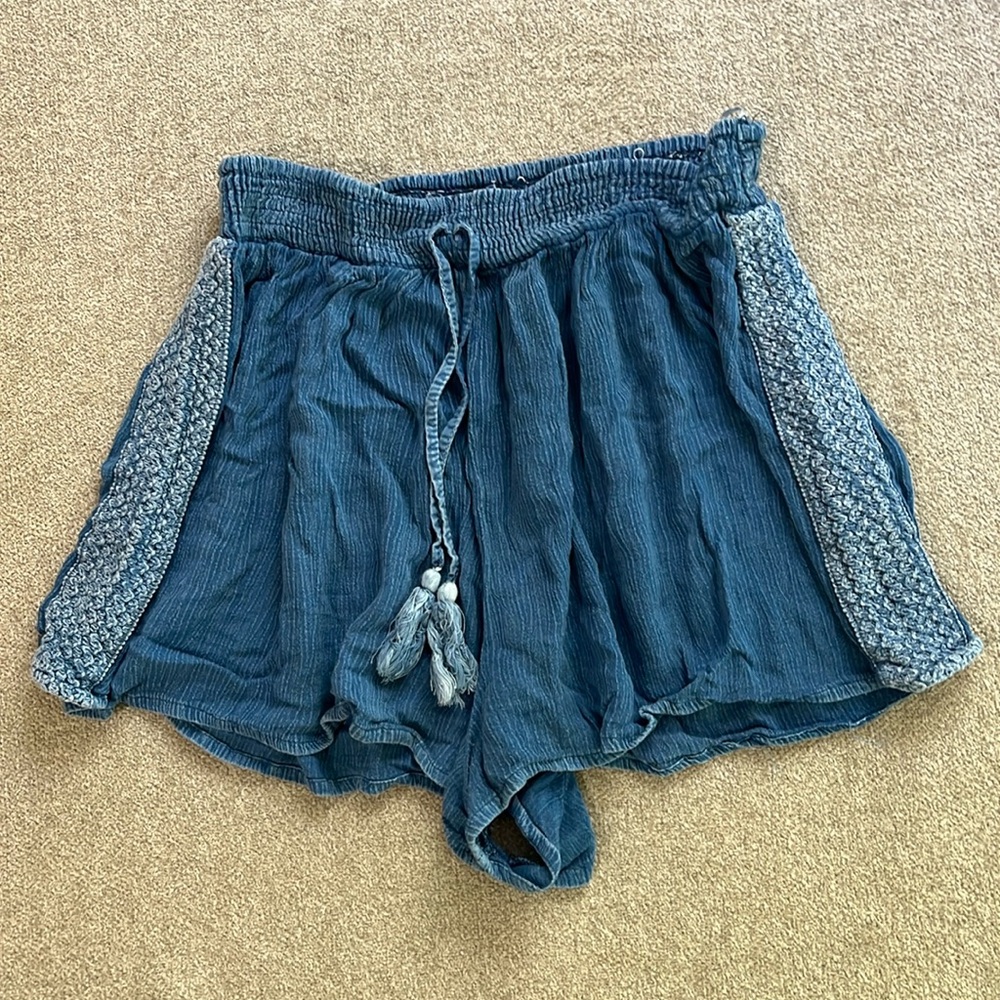 Salty Lemon Shorts XL